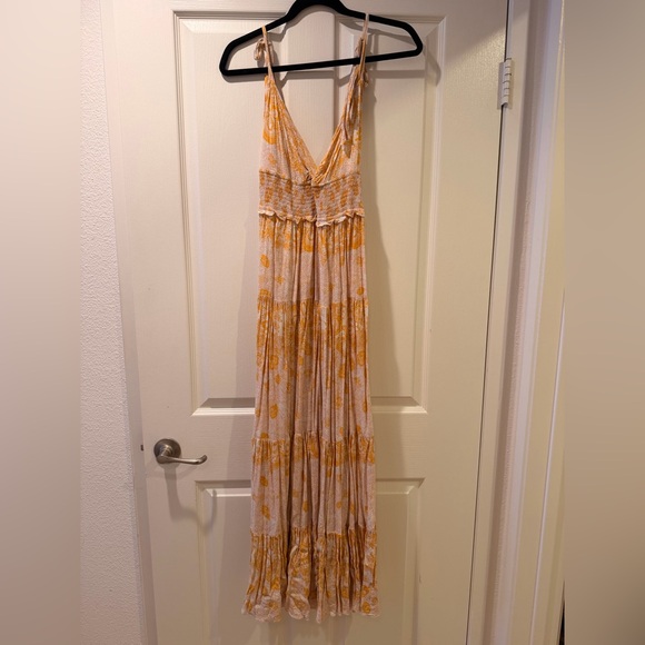 Free People Intimately Lets Smock About It Maxi Dress Medium Boho
Lagenlook - Picture 4 of 7